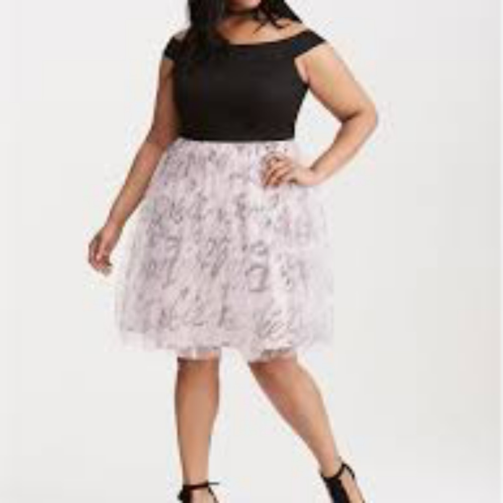 EUC Barbie Dress Torrid